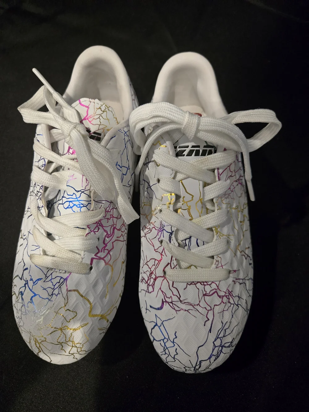 Kids White Multi-Color Lightning Pattern Soccer Cleats Size 12C